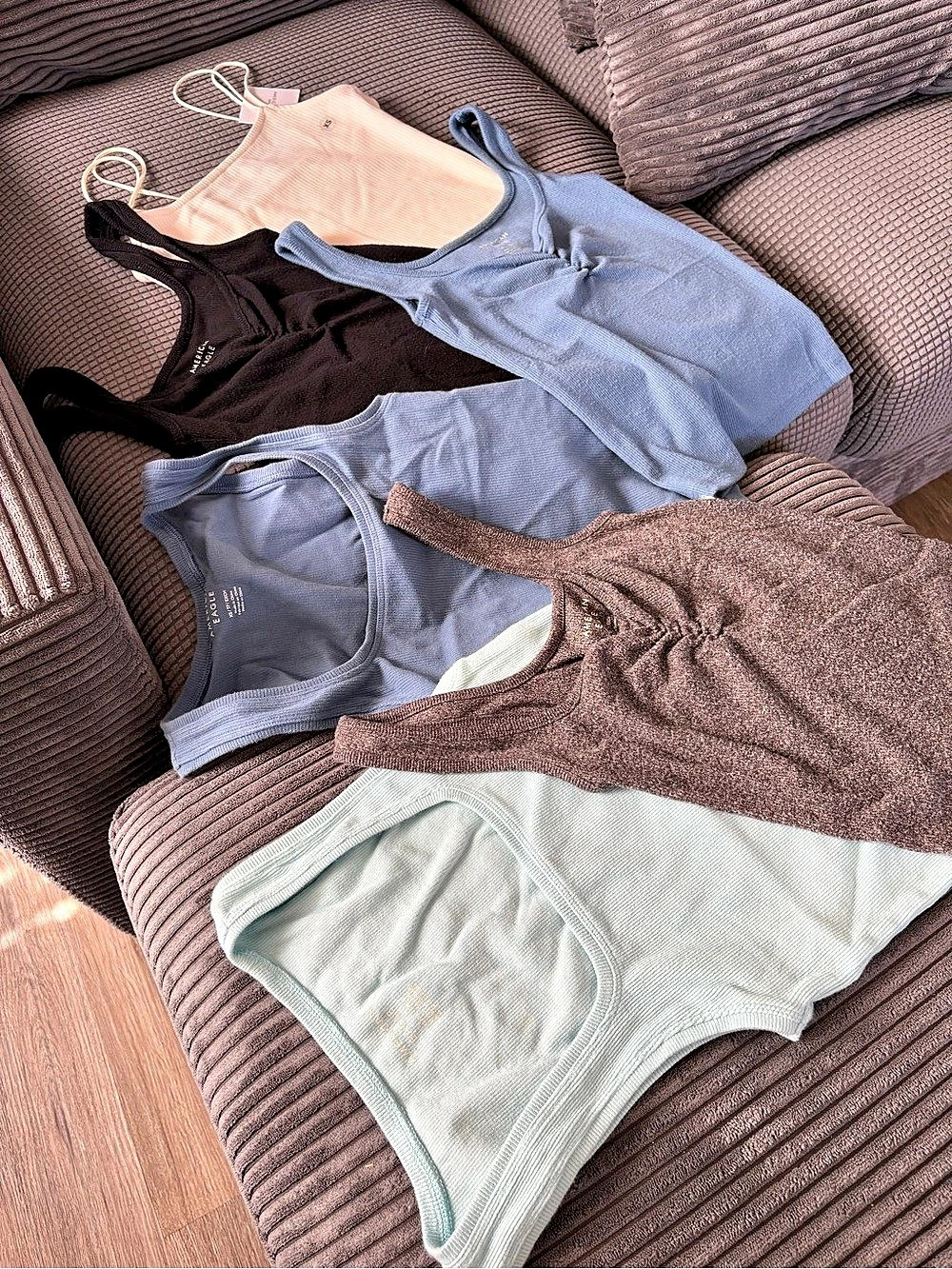 American Eagle tank top haul